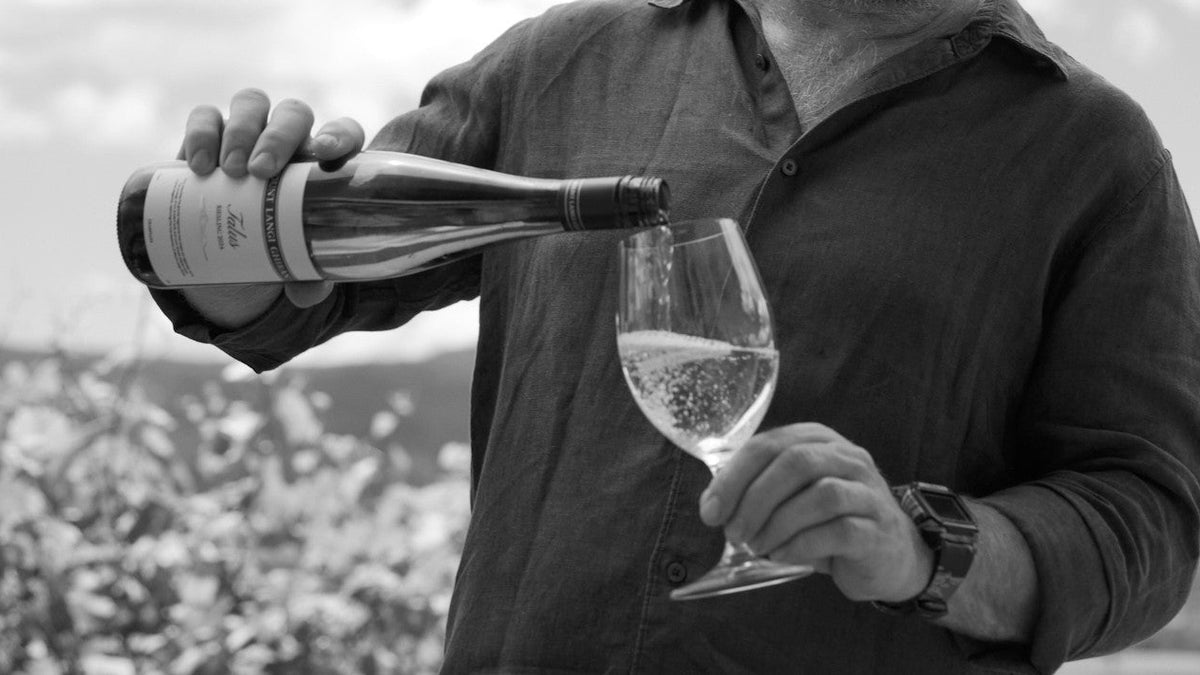 Adam Louder pours Talus Riesling in Mount Langi Ghiran vineyards